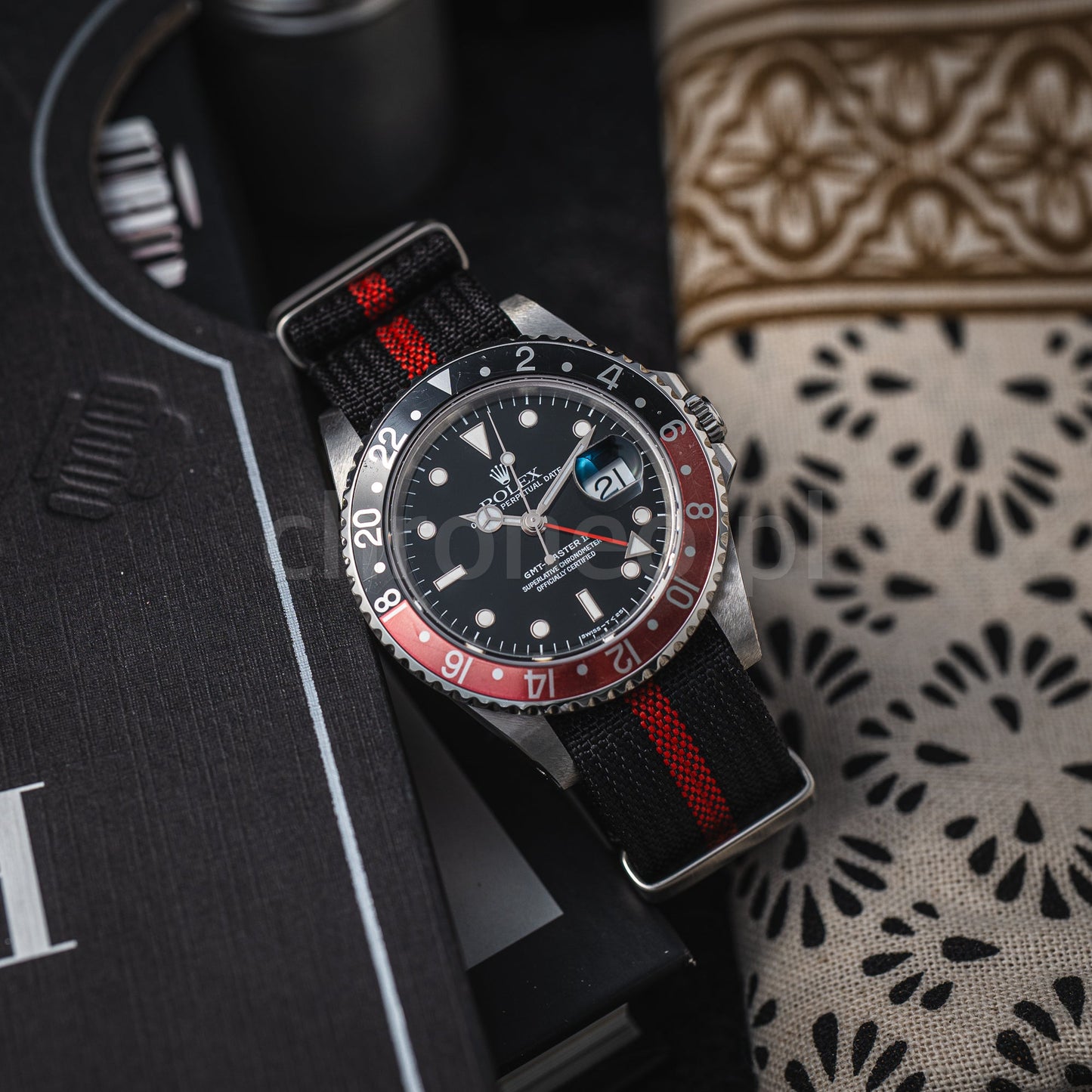 NATO Black&Red - Czarno-czerwony