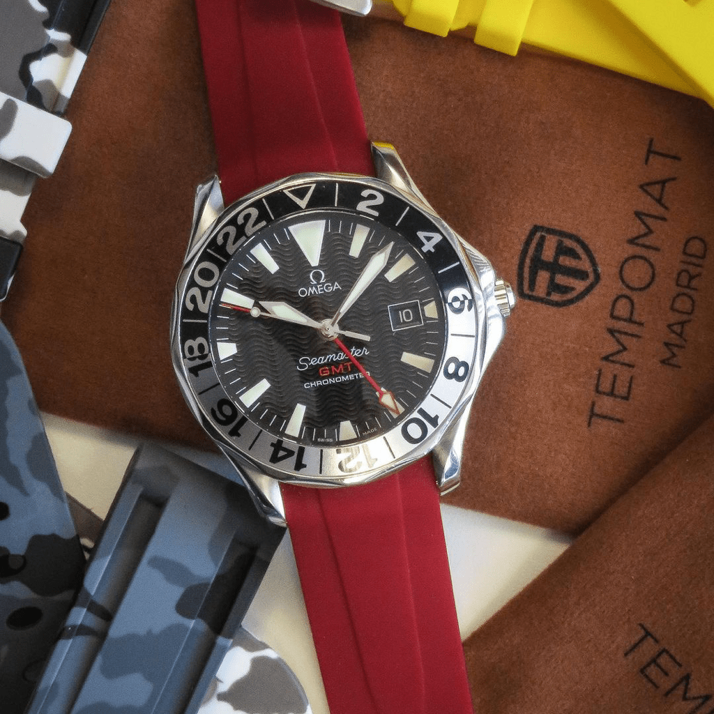 20mm Curved Ended Bordeaux Rubber Strap - Tempomat Madrid