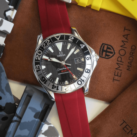 20mm Curved Ended Bordeaux Rubber Strap - Tempomat Madrid