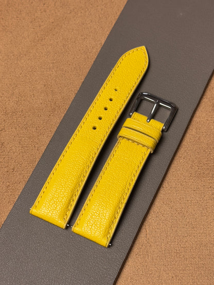 Ręcznie robiony pasek ze skóry koziej - żółty