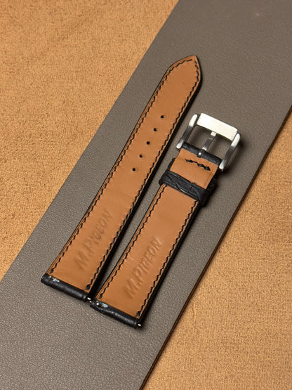 Ręcznie robiony pasek ze skóry krokodyla - czarny (matowy)