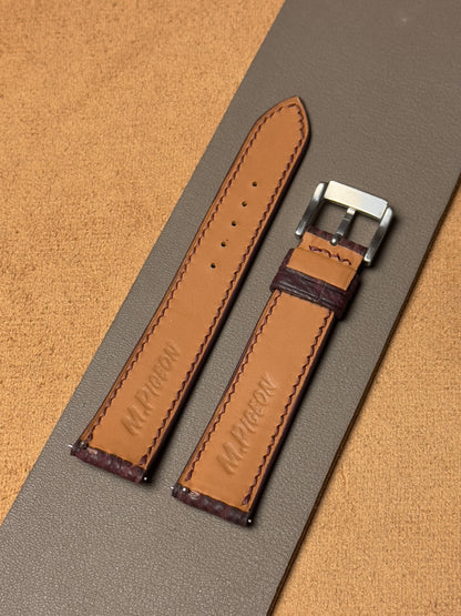 Ręcznie robiony pasek z skóry rekina - bordowy