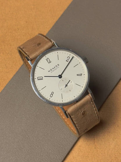 Ręcznie robiony pasek z skóry strusia - beżowy