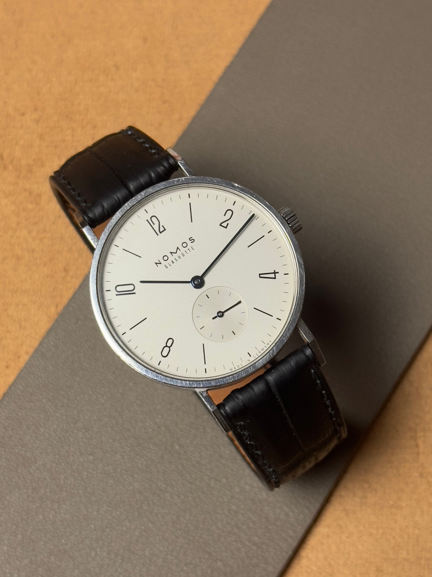 Ręcznie robiony pasek ze skóry krokodyla - czarny (matowy)