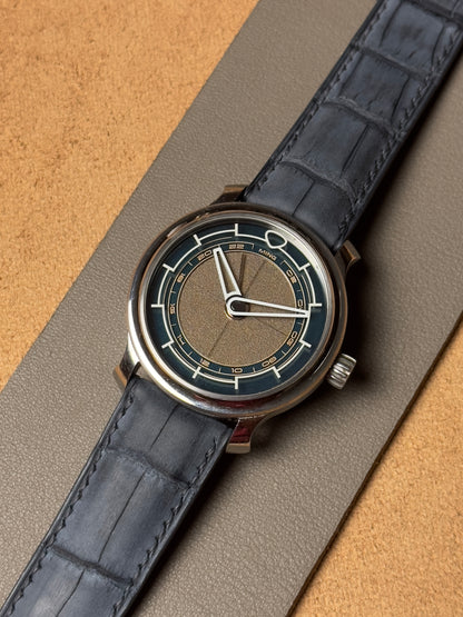 Ręcznie robiony pasek ze skóry krokodyla - ciemnoszary nubuk