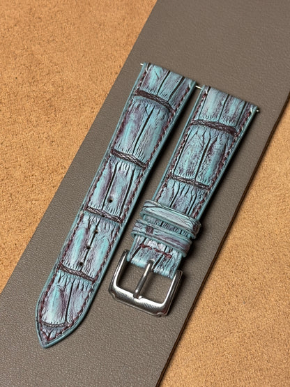 Ręcznie robiony pasek ze skóry krokodyla - niebiesko-bordowy