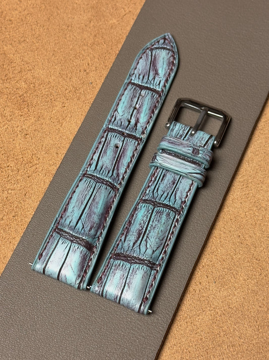 Ręcznie robiony pasek ze skóry krokodyla - niebiesko-bordowy
