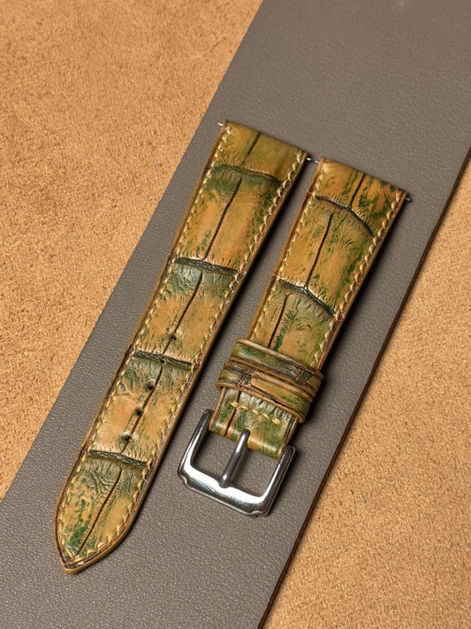 Ręcznie robiony pasek ze skóry krokodyla - żółto-zielony