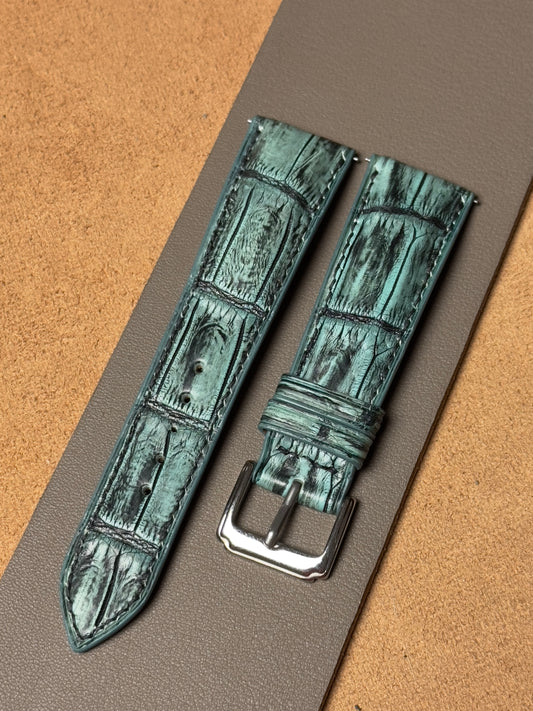 Ręcznie robiony pasek ze skóry krokodyla - zielono-czarny