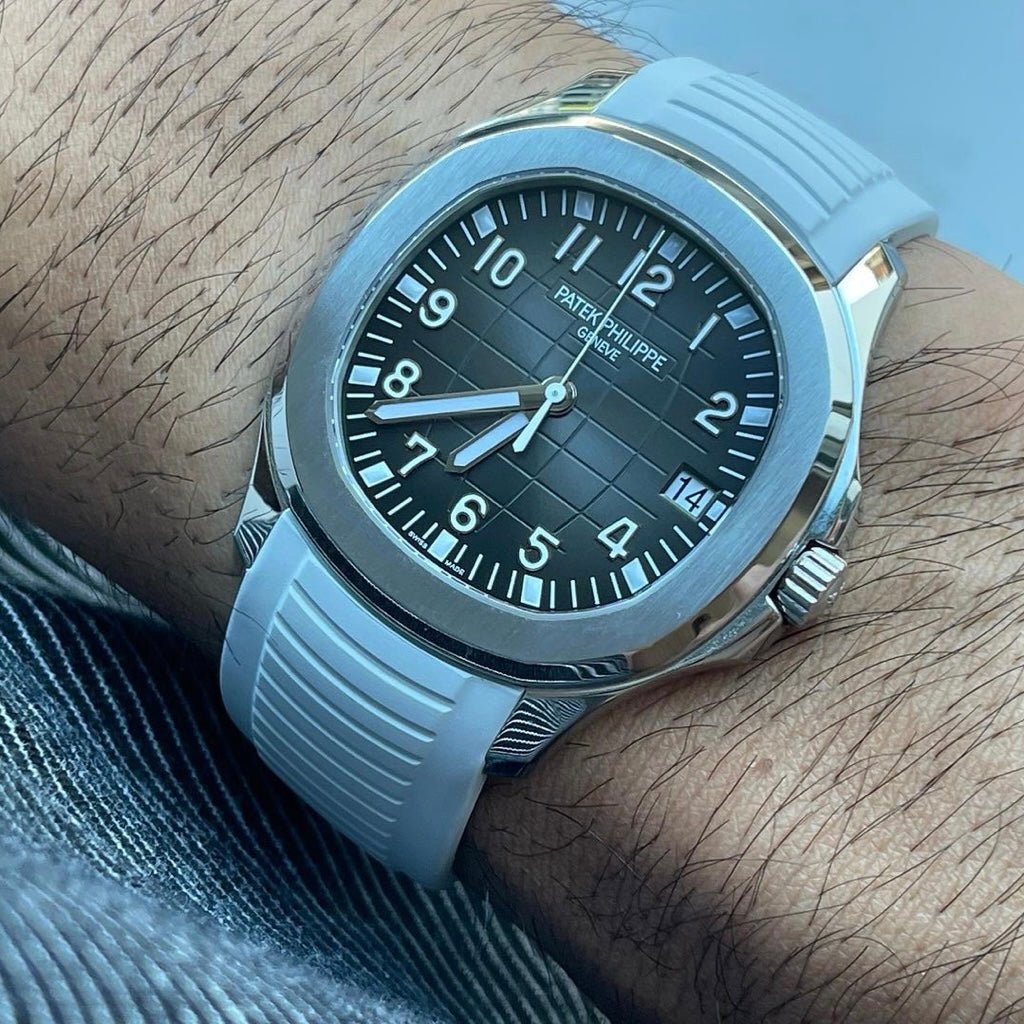 FKM Vulcanized Light Grey Rubber Strap for Patek Aquanaut - Tempomat Madrid
