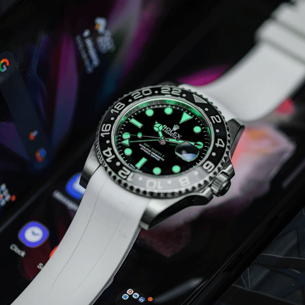 20mm Curved Ended White Rubber Strap - Tempomat Madrid