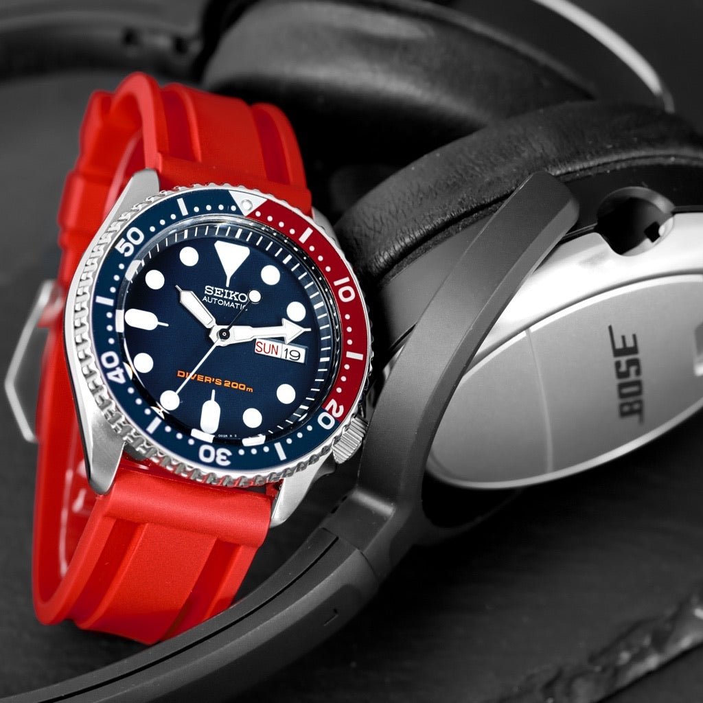 22mm Red Rubber Strap - Tempomat Madrid