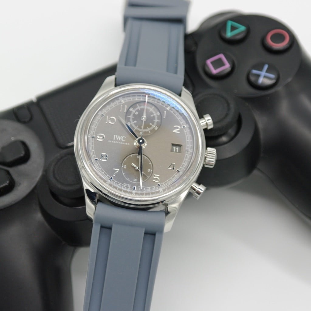 22mm Grey Rubber Strap - Tempomat Madrid