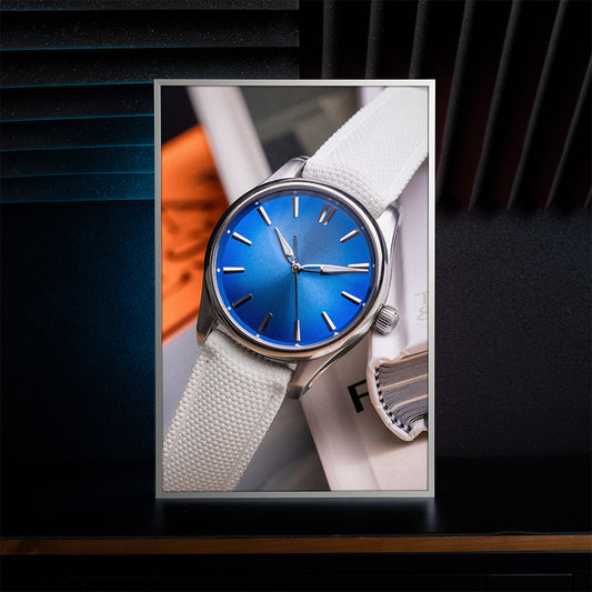 Plakat Fine Art w ramie aluminiowej - H. Moser & Cie Pioneer 40